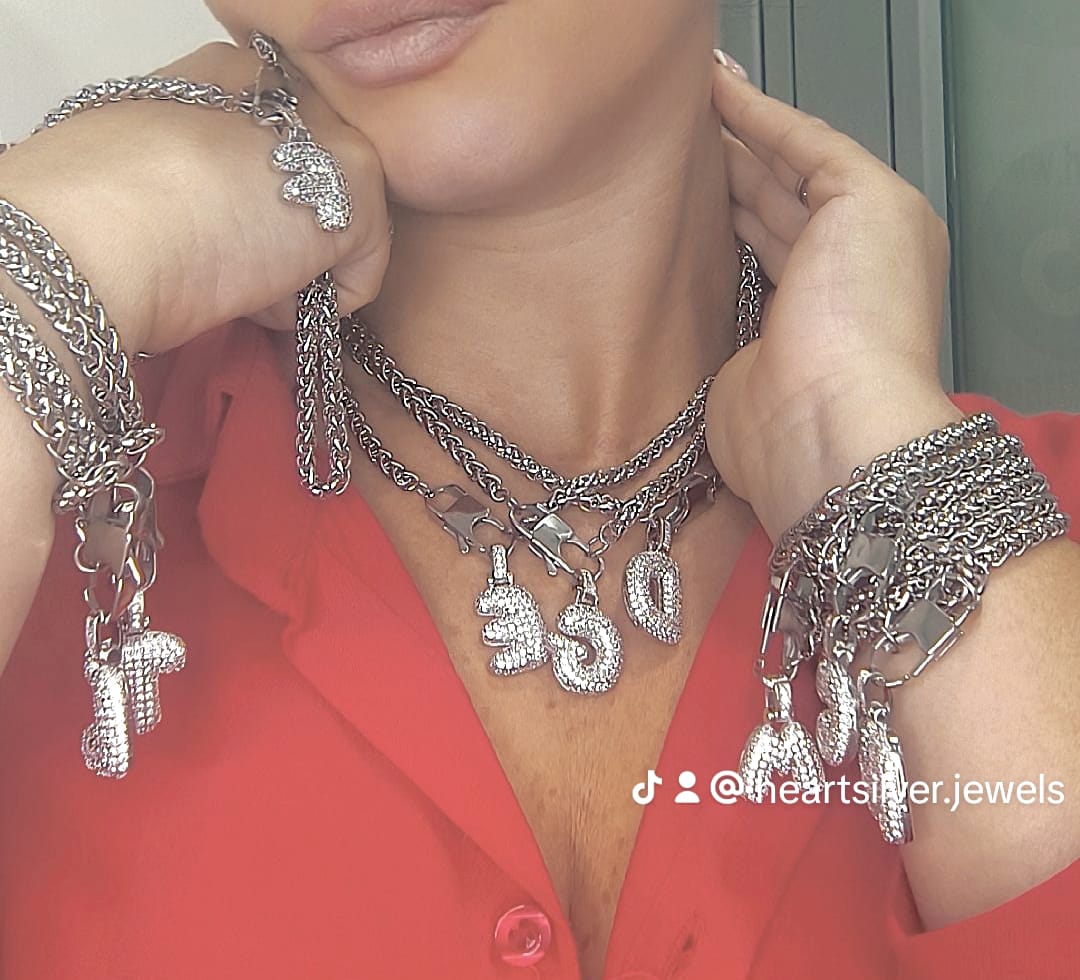Collana Lettere bombata con zirconi Acciaio