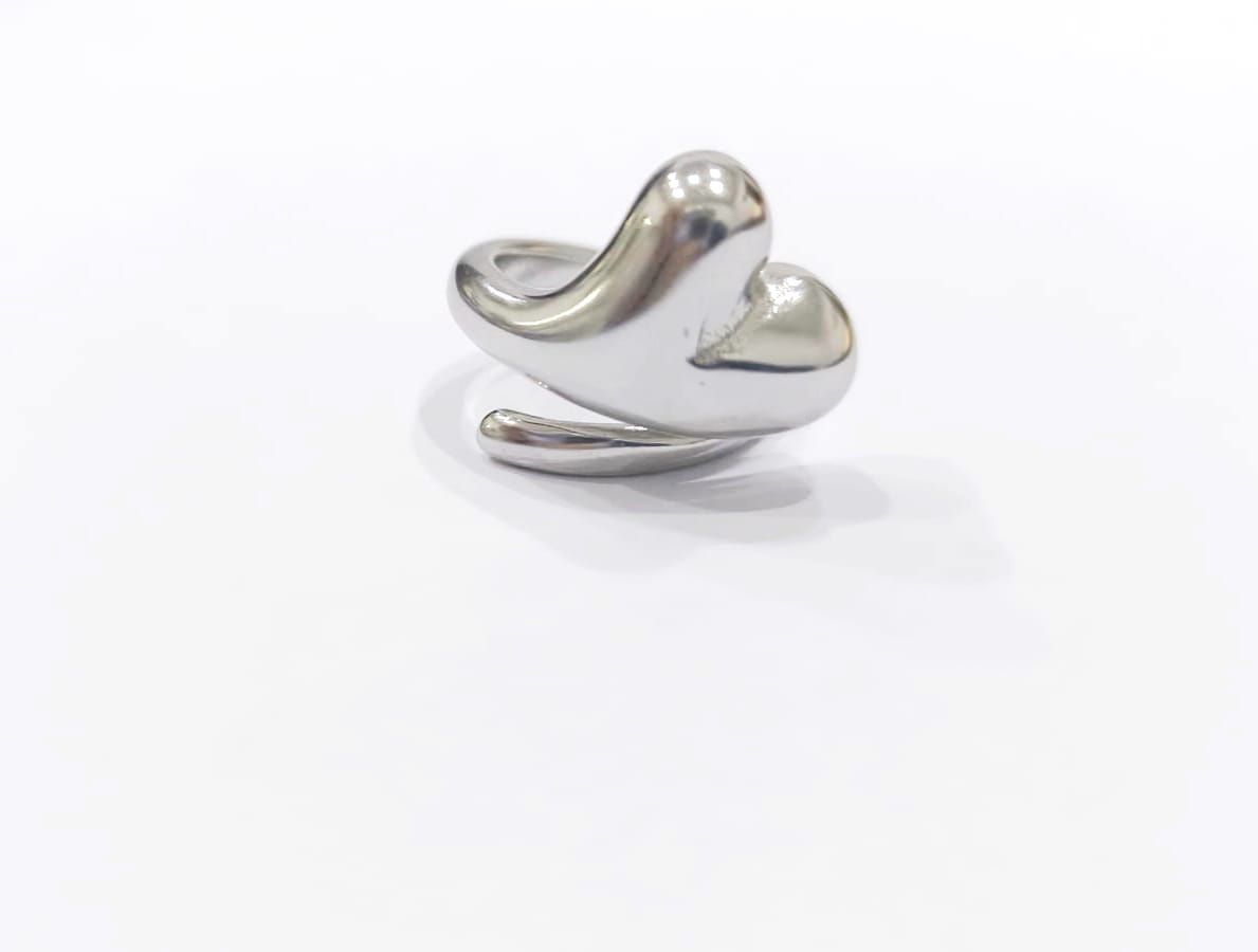 Anello cuore acciaio