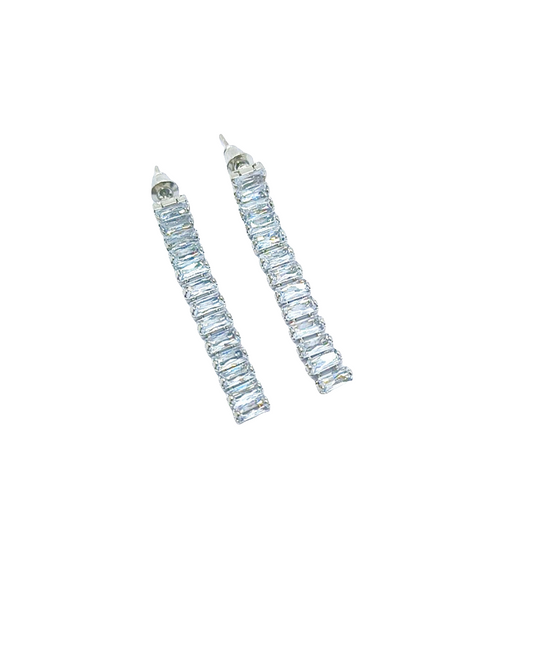 Orecchini diamond con zirconi acciaio